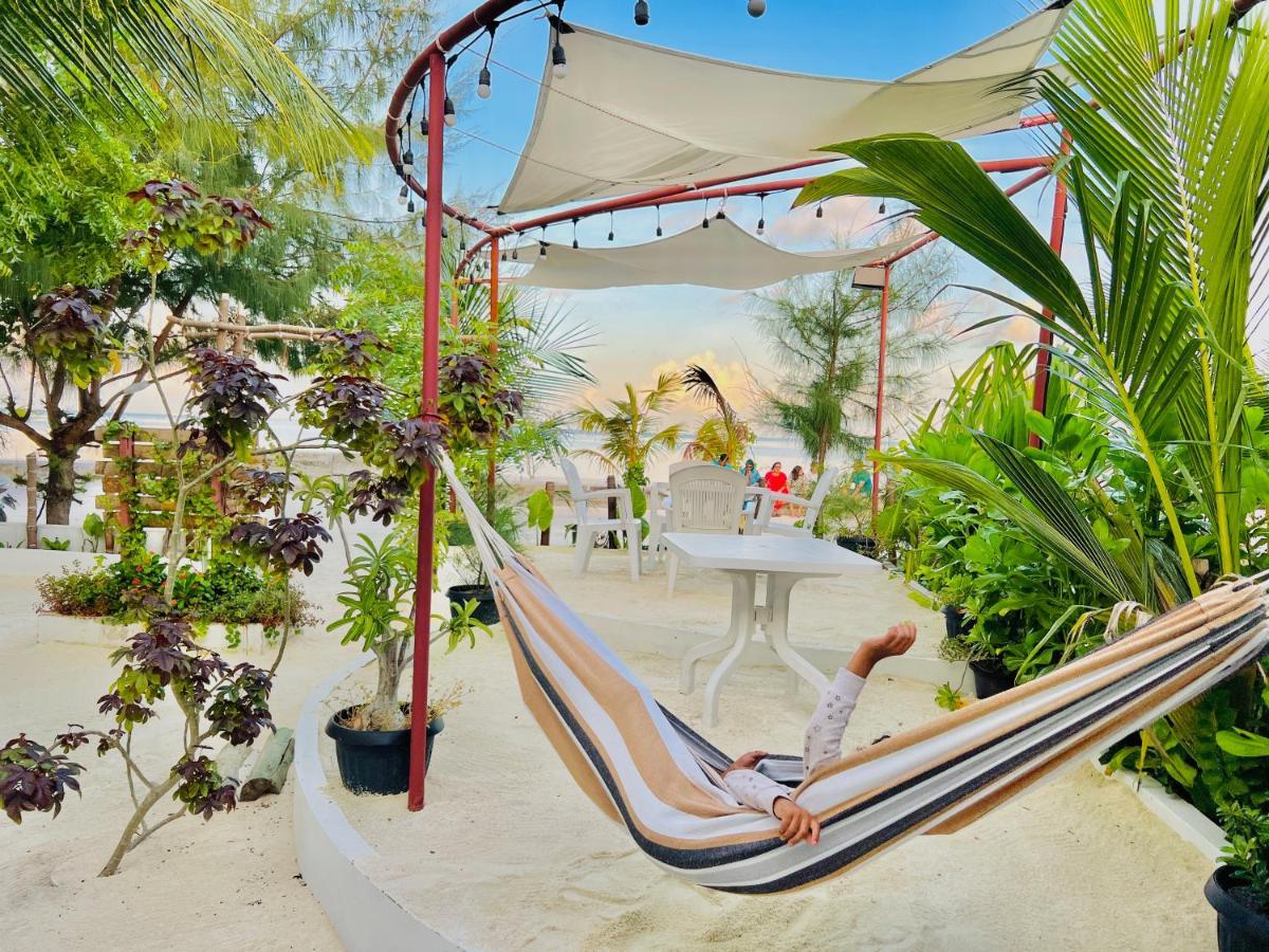 Pelican Beach Маафуши Экстерьер фото